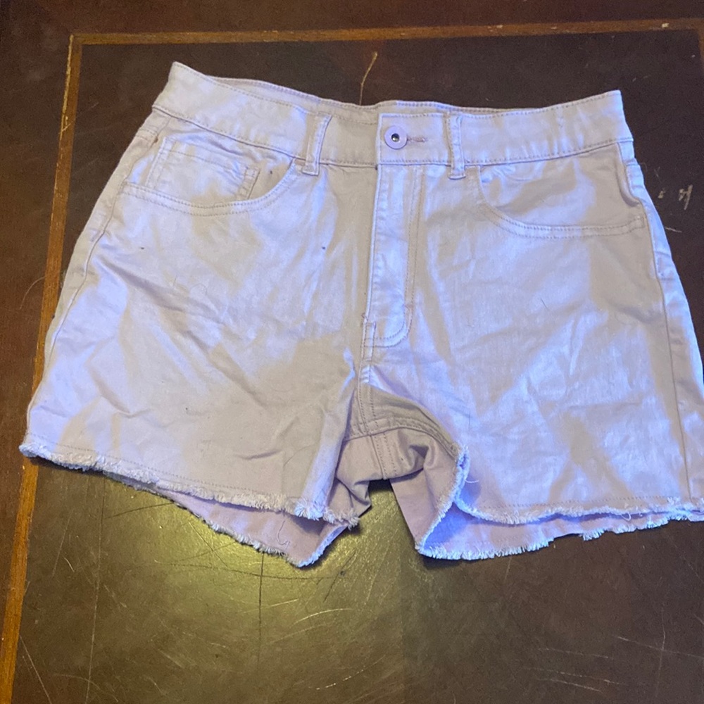 Light purple shorts by Fabkids